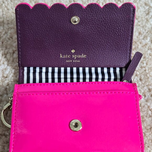 Kate spade scalloped keychain wallet/ card case - Picture 7 of 16